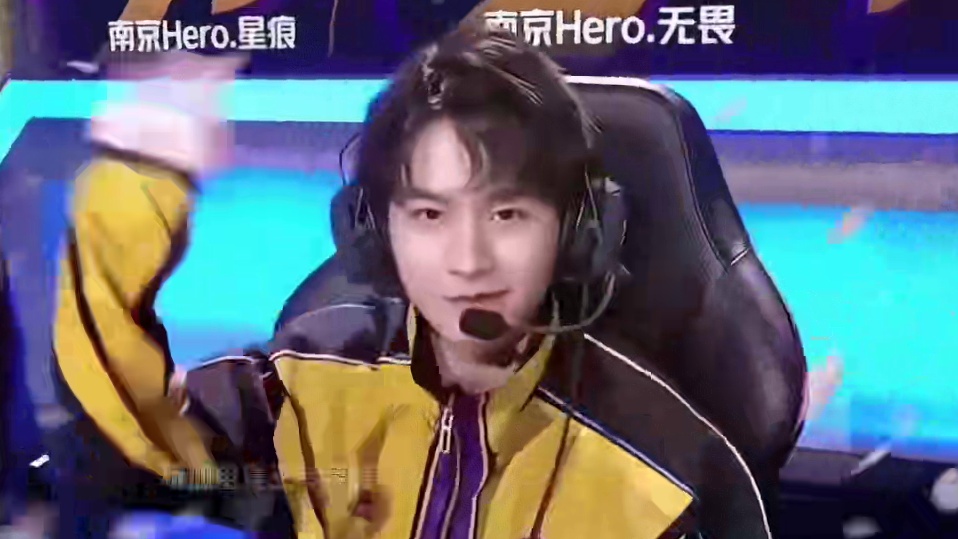 这无疑加剧 这无疑加剧