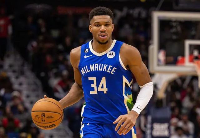 一旦缺席两 一旦缺席两