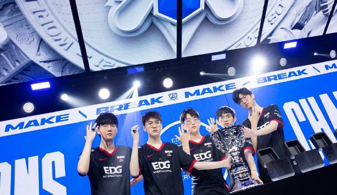 而月度最佳 而月度最佳